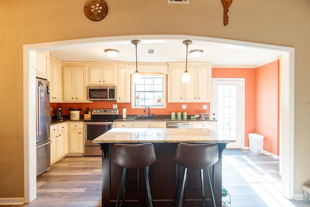 5560 Staten Road Hahira, GA 31632 - Photo 9 of 29 Gallery Image 9