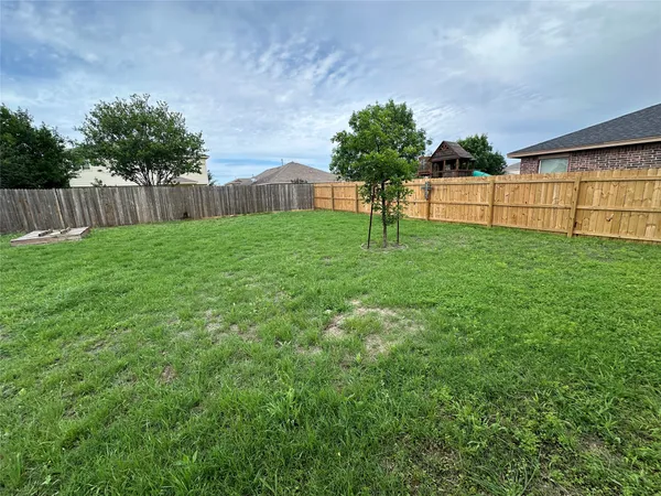 $1,950 | 307 Wildcat Drive, Bastrop, TX 78602