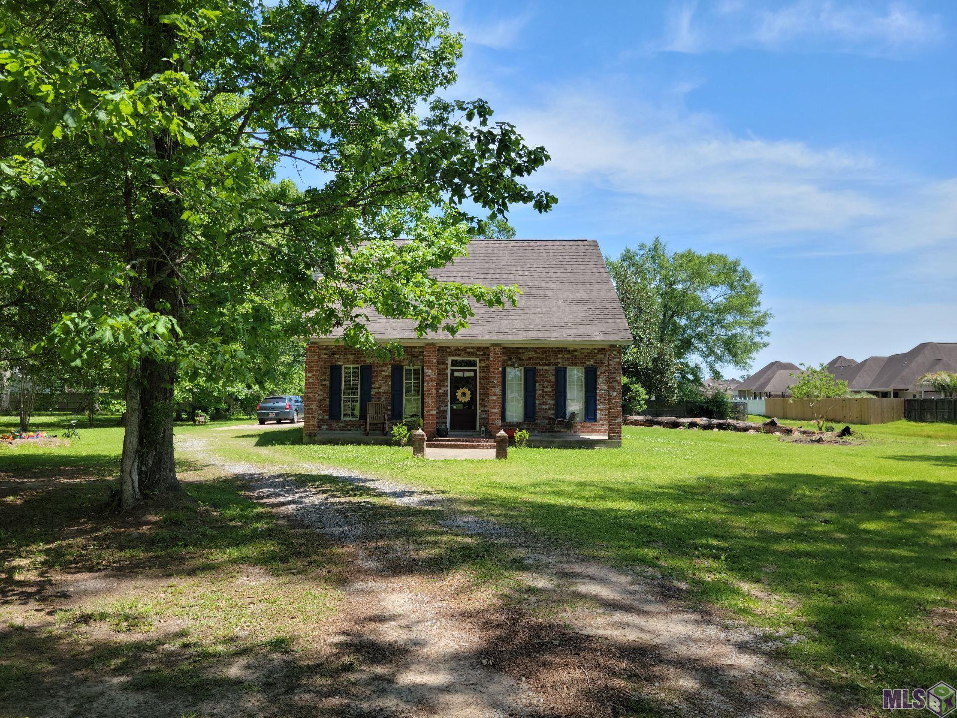 31024 Dunn Road Denham Springs, LA 70726 - Photo 1 of 19 Gallery Image 1