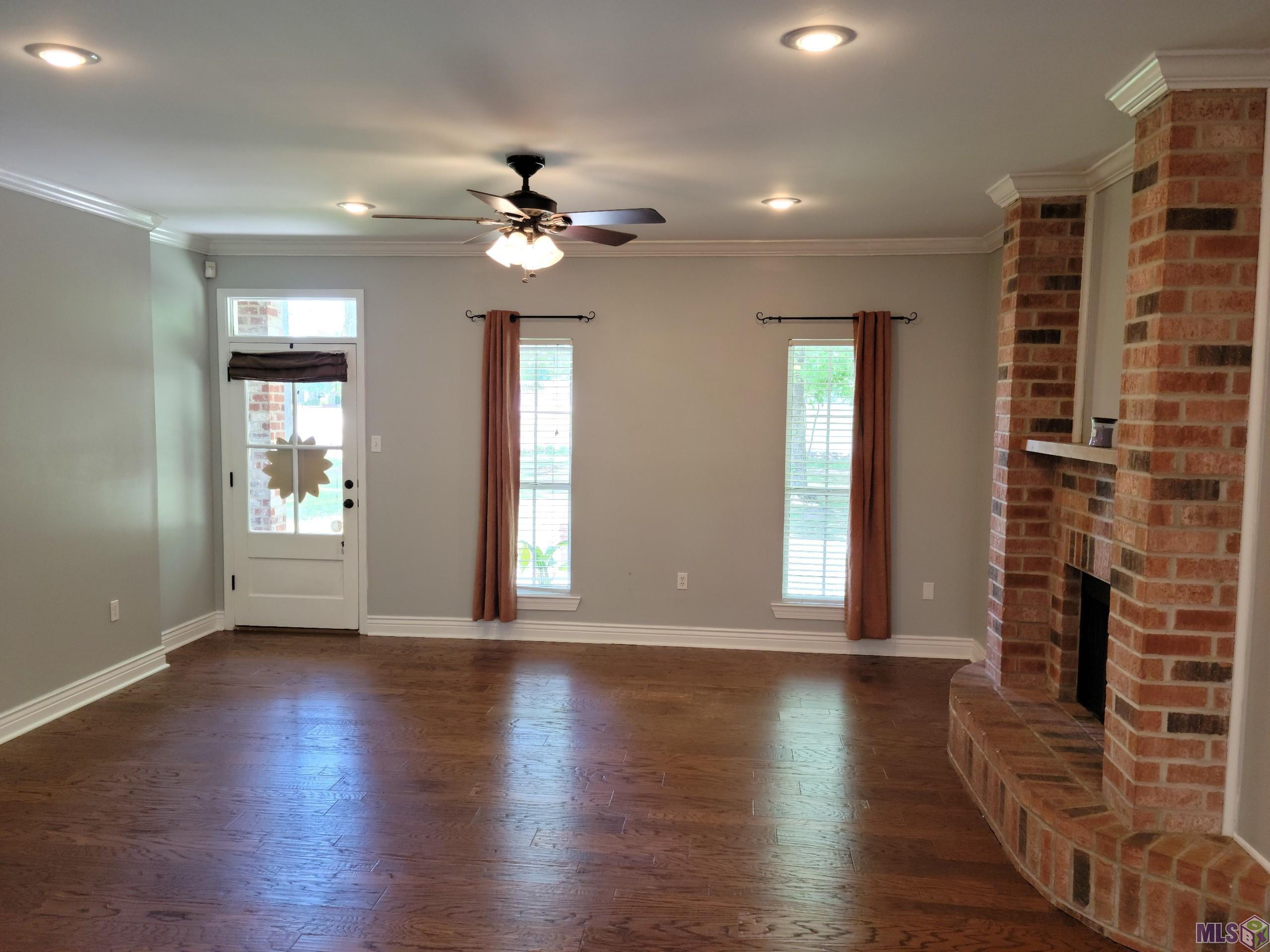 31024 Dunn Road Denham Springs, LA 70726 - Photo 3 of 19 Gallery Image 3