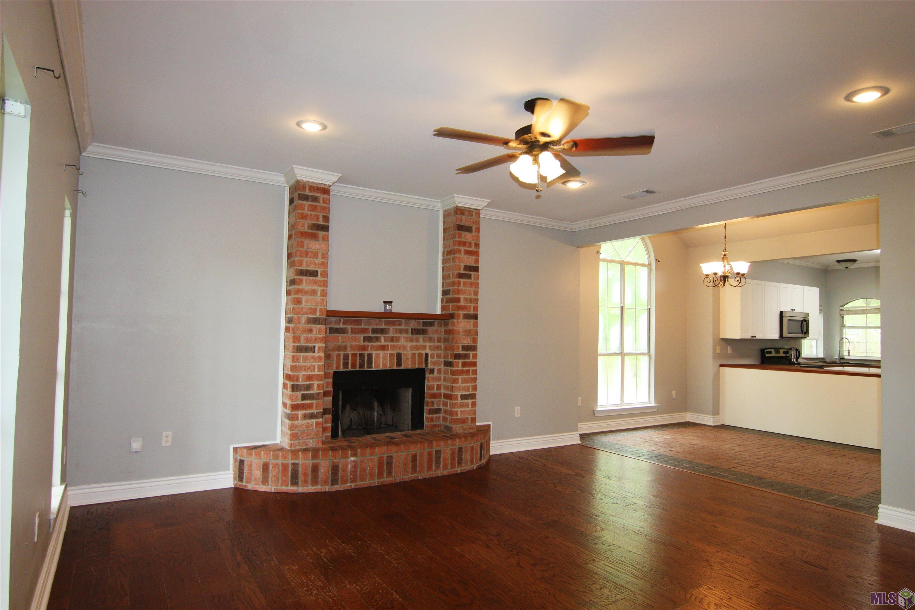 31024 Dunn Road Denham Springs, LA 70726 - Photo 4 of 19 Gallery Image 4