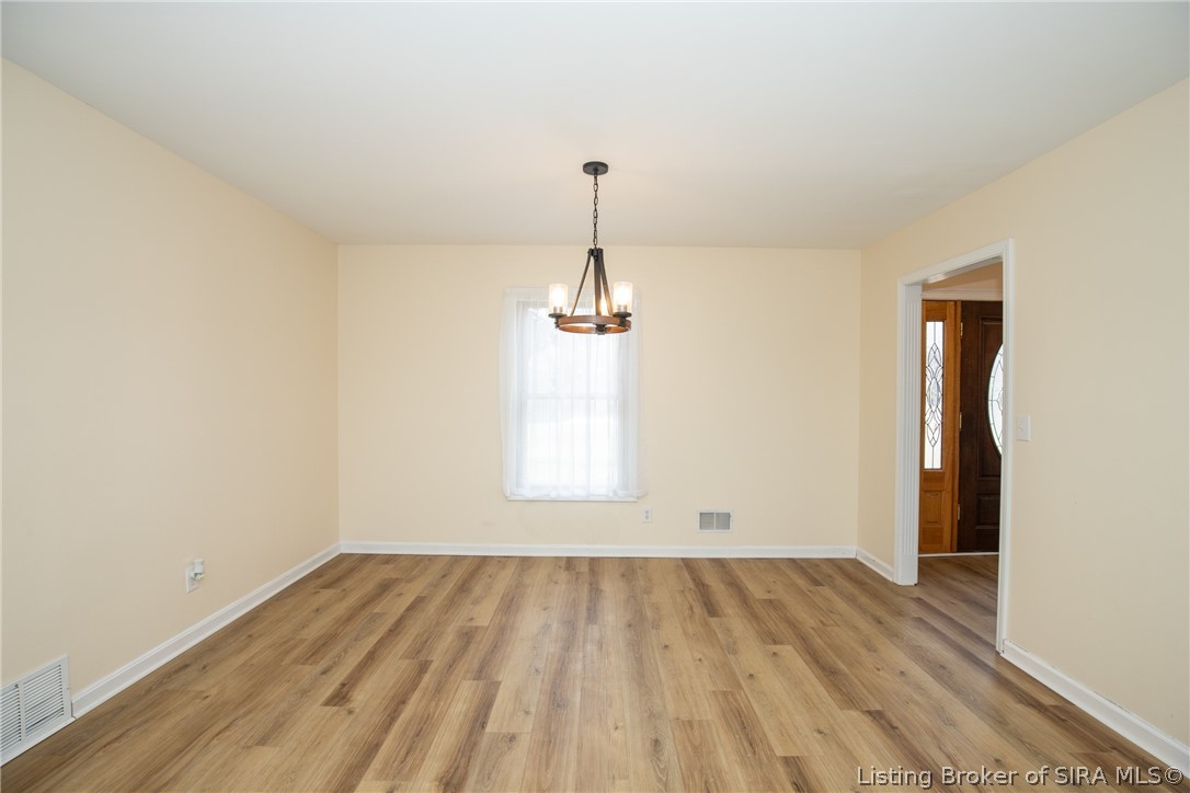 2413 St Andrews Road Jeffersonville, IN 47130 - Photo 14 of 50 Dining area