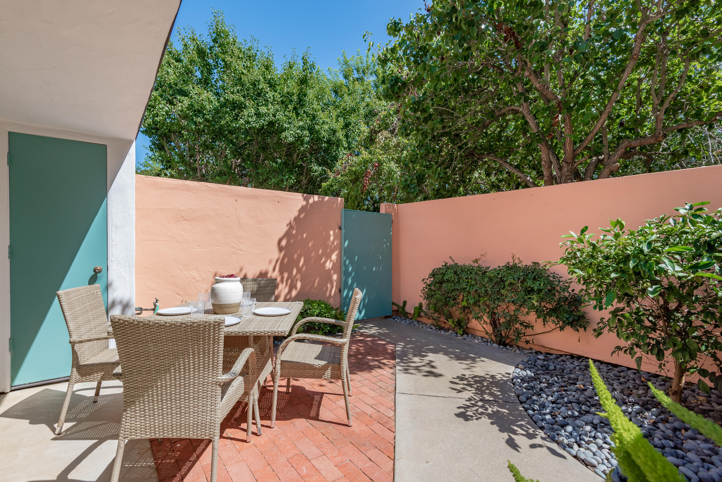 3578 Modoc Road, Unit 10 Santa Barbara, CA 93105 - Photo 12 of 15 03-Patio