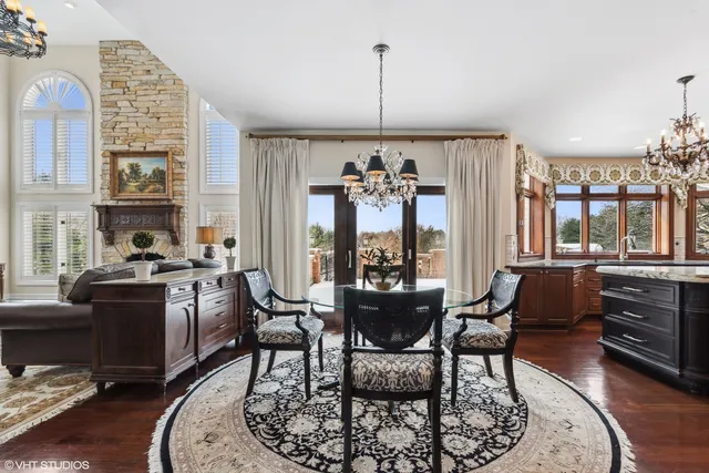 $1,899,900 | 11 Moate Lane, Barrington Hills, IL 60010