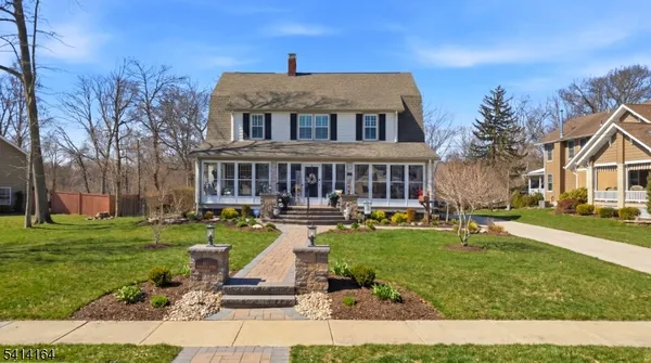 $924,900 | 151 Beechwood Avenue, Middlesex, NJ 08846