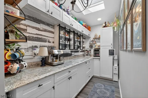 $899,900 | 151 Beechwood Avenue, Middlesex, NJ 08846