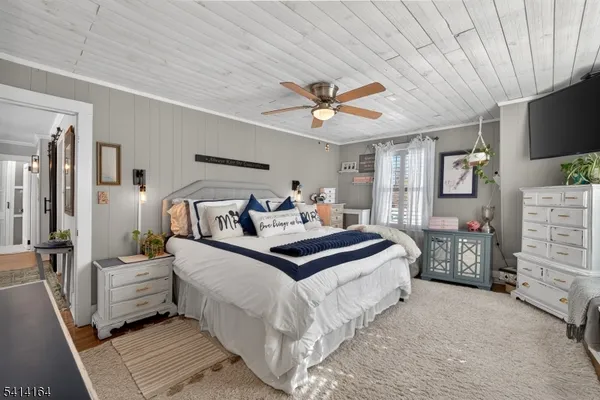 $899,900 | 151 Beechwood Avenue, Middlesex, NJ 08846