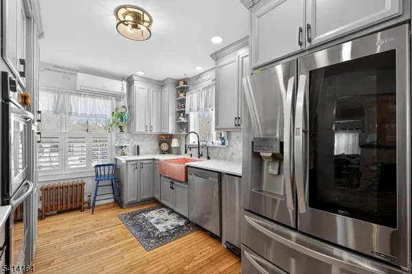 $899,900 | 151 Beechwood Avenue, Middlesex, NJ 08846