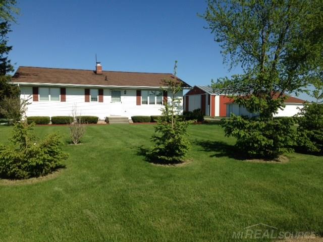 4376 Tomlinson Road Filion, MI 48432 - Photo 3 of 13 31264380-2.JPG