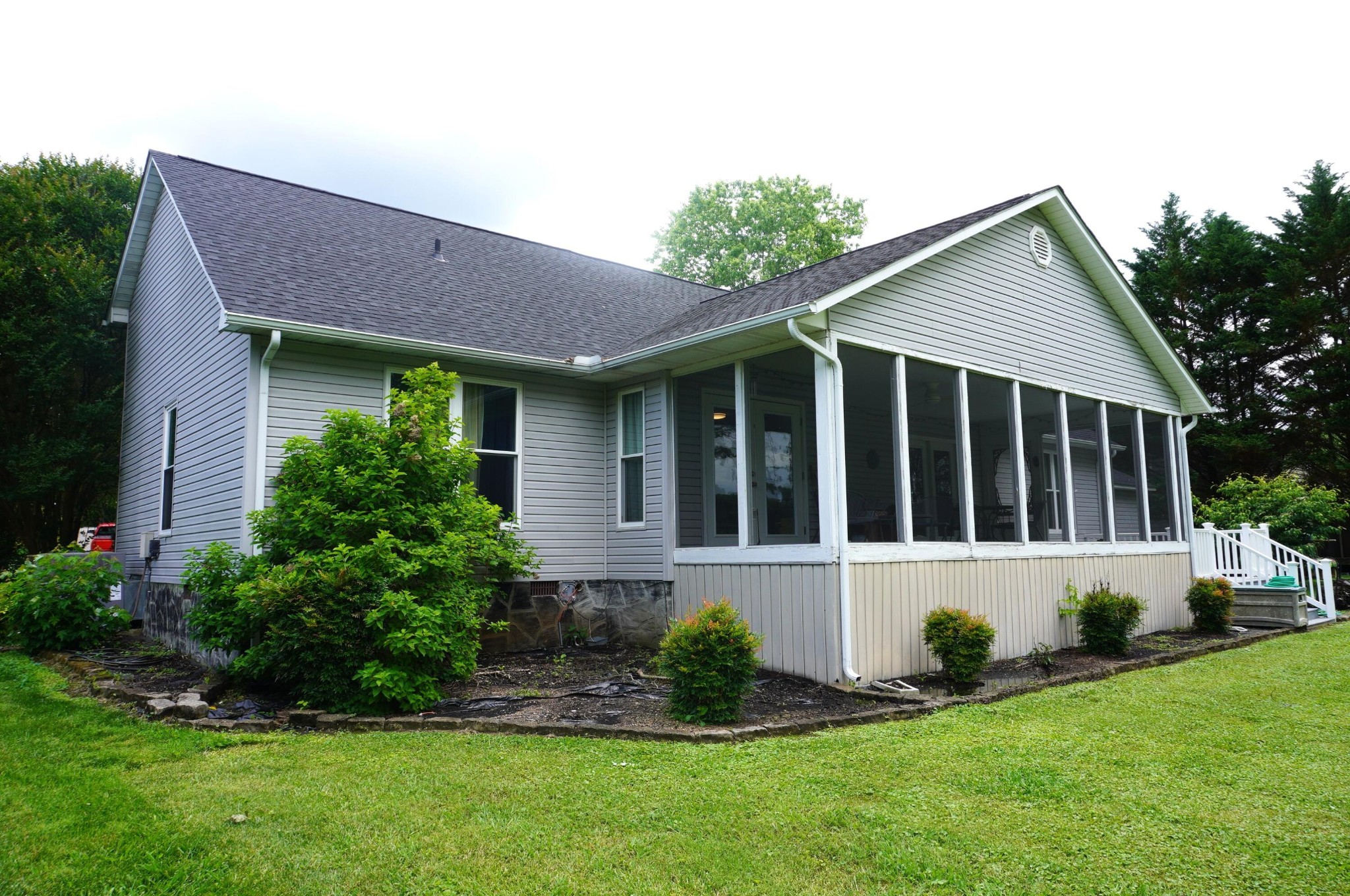 189 Big Bend Road Strawberry Plains, TN 37871 - Photo 2 of 43 Gallery Image 2