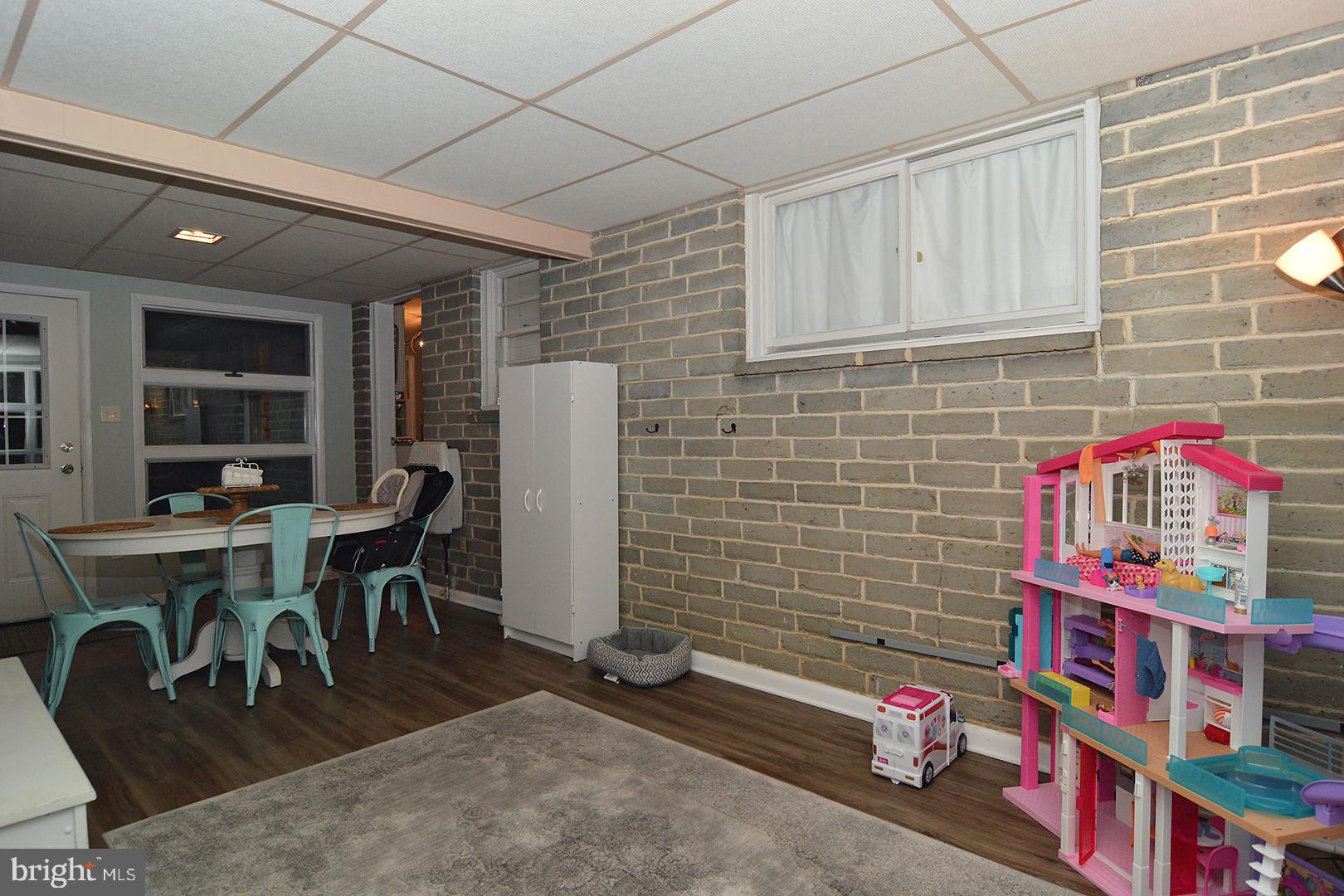 234 Jefferson Boulevard Reading, PA 19609 - Photo 13 of 36