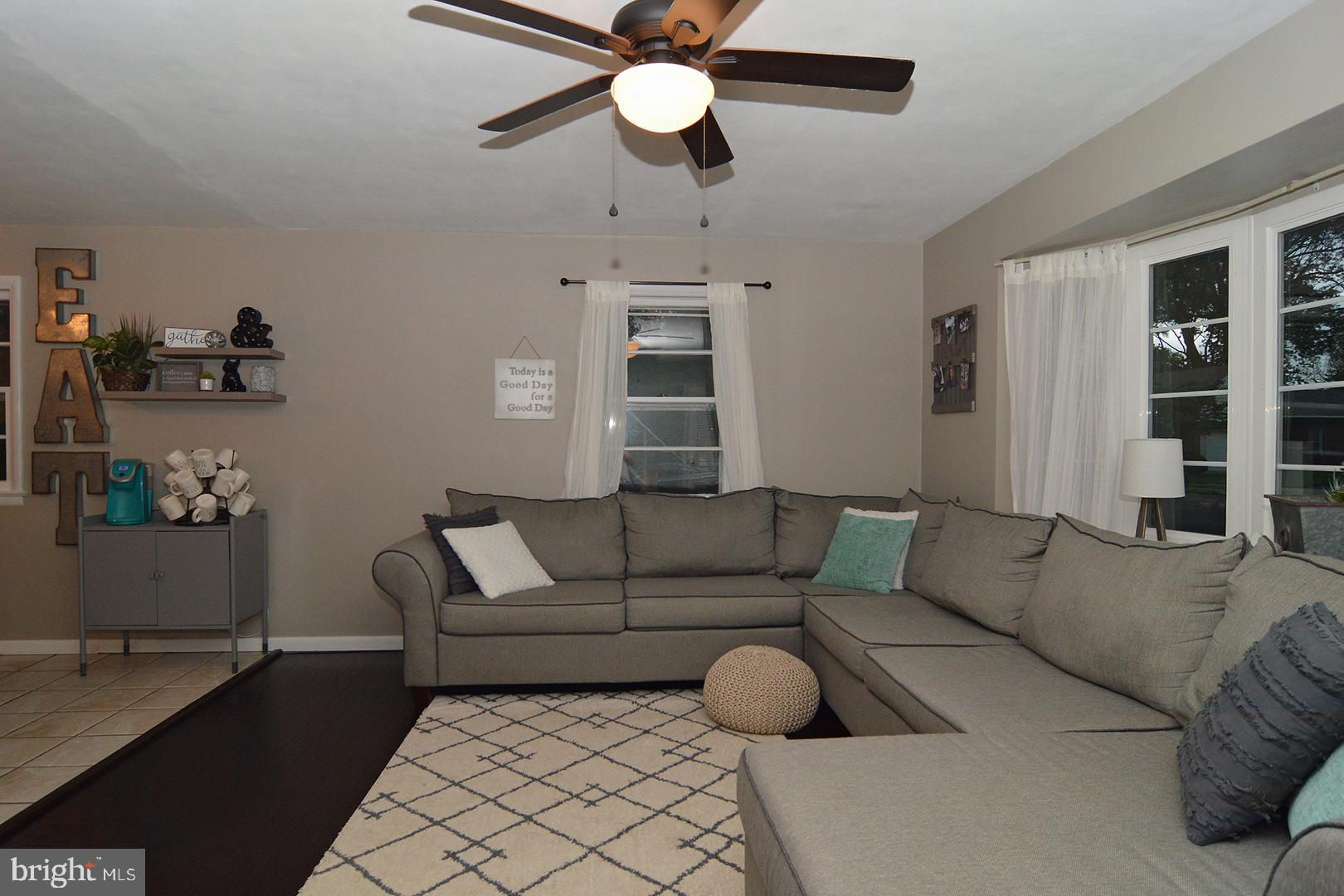 234 Jefferson Boulevard Reading, PA 19609 - Photo 5 of 36