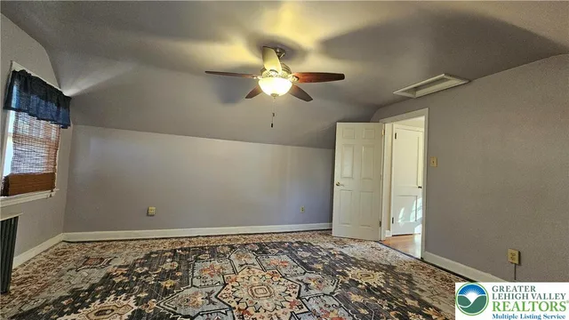 $285,000 | 1065 Easton Road, Hellertown, PA 18055