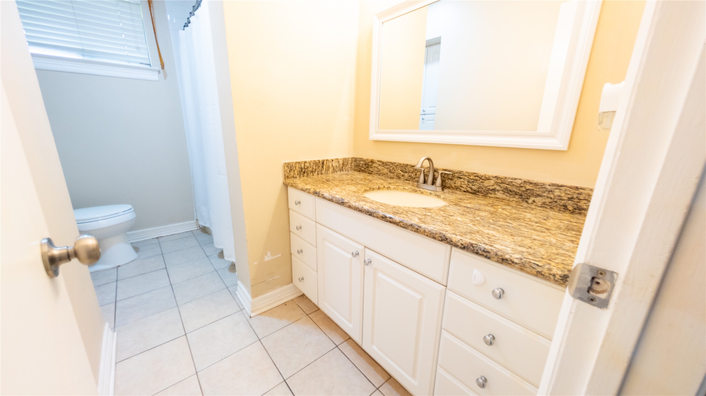 1915 Westlake Road Houston, TX 77062 - Photo 15 of 24 Secondary Bath