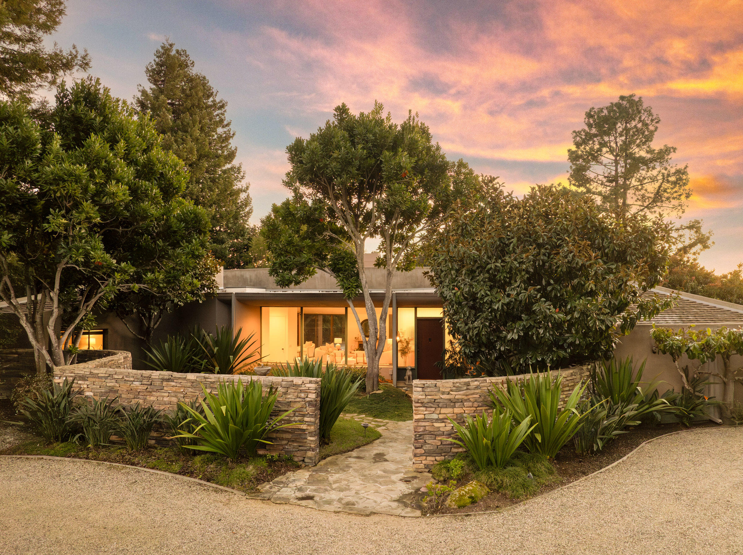 2141 10 Acre Road Montecito, CA 93108 - Photo 20 of 21 An Architectural Statement