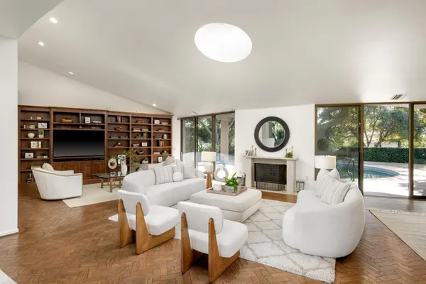 $5,950,000 | 2141 10 Acre Road, Montecito, CA 93108
