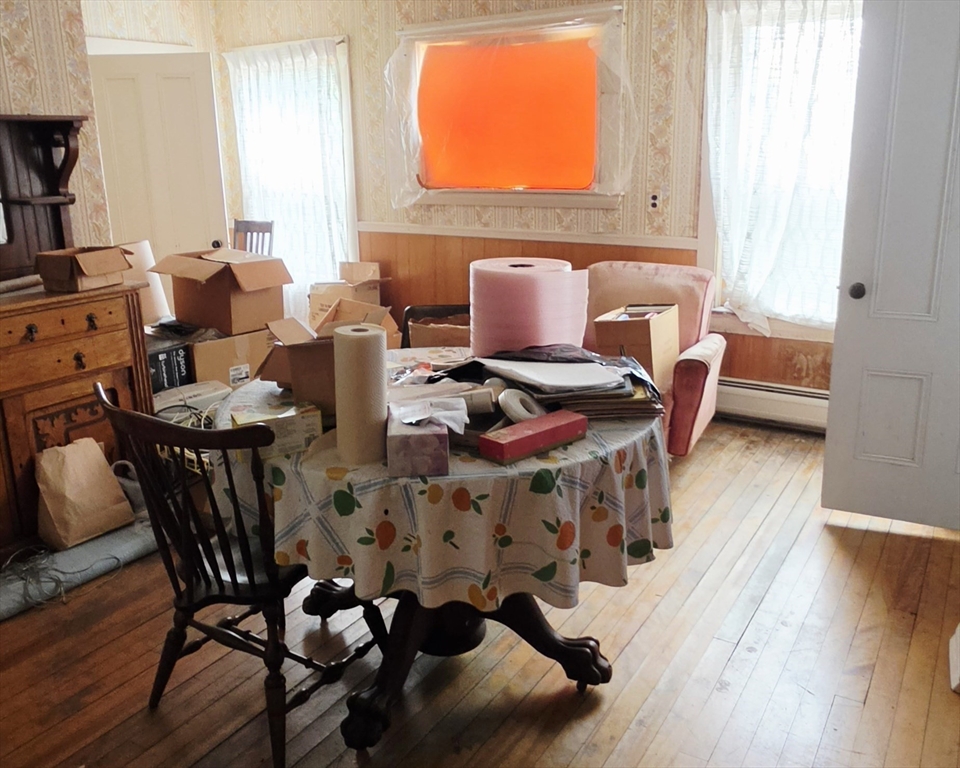 19 Buttonwoods Avenue Haverhill, MA 01830 - Photo 11 of 28