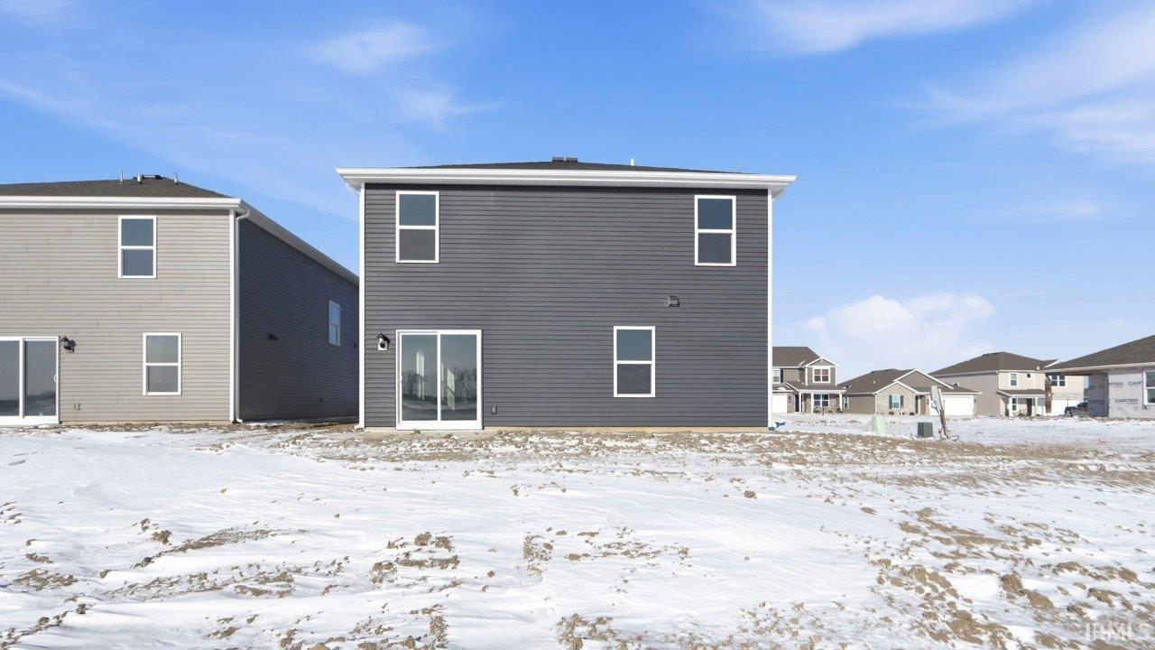 5495 Tranquilo Way Fort Wayne, IN 46818 - Photo 14 of 35