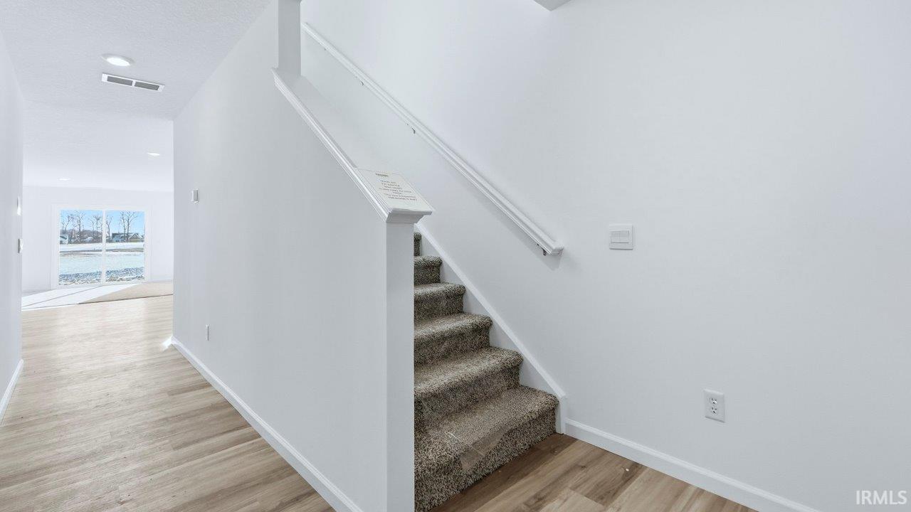 5495 Tranquilo Way Fort Wayne, IN 46818 - Photo 19 of 35