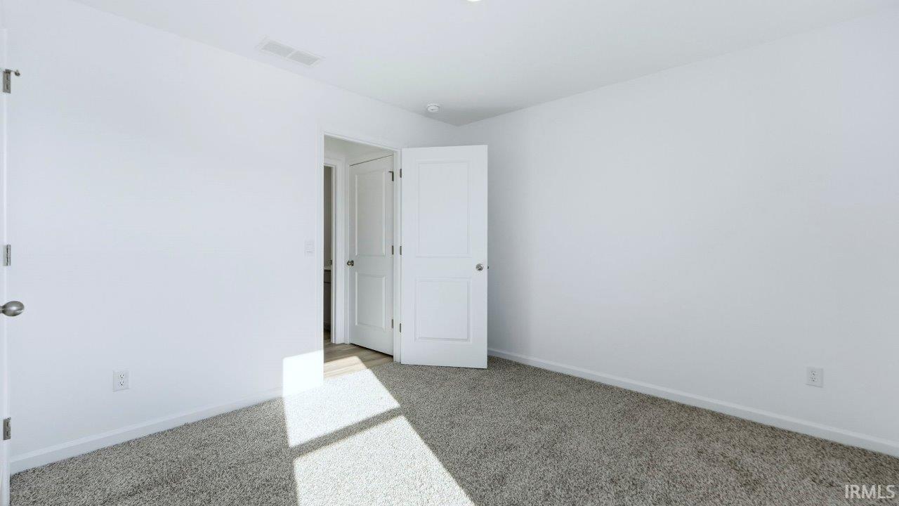 5495 Tranquilo Way Fort Wayne, IN 46818 - Photo 28 of 35