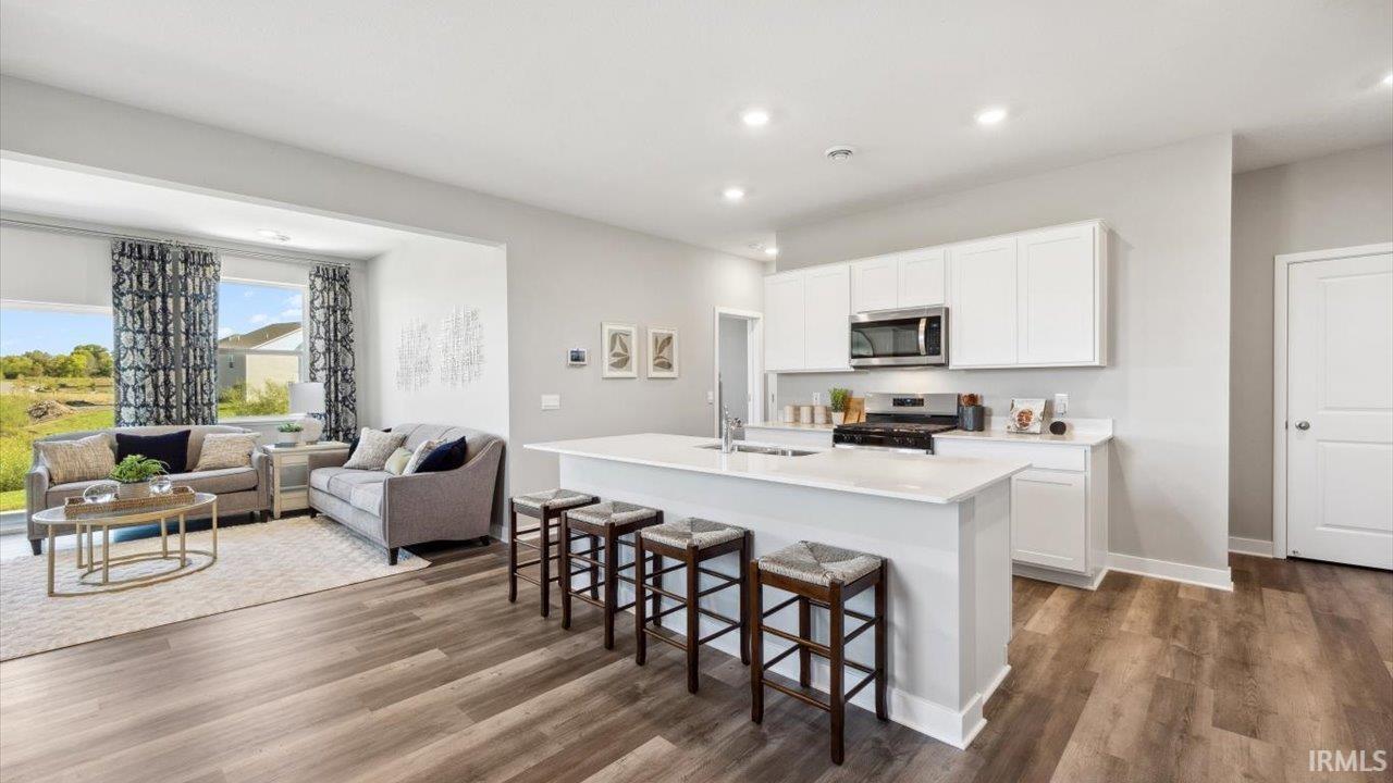 5495 Tranquilo Way Fort Wayne, IN 46818 - Photo 3 of 23