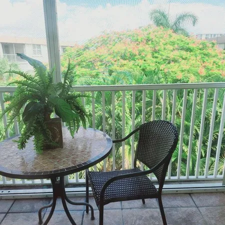 $2,400 | 2006 South Federal Highway, Unit 401, Boynton Beach, FL 33435