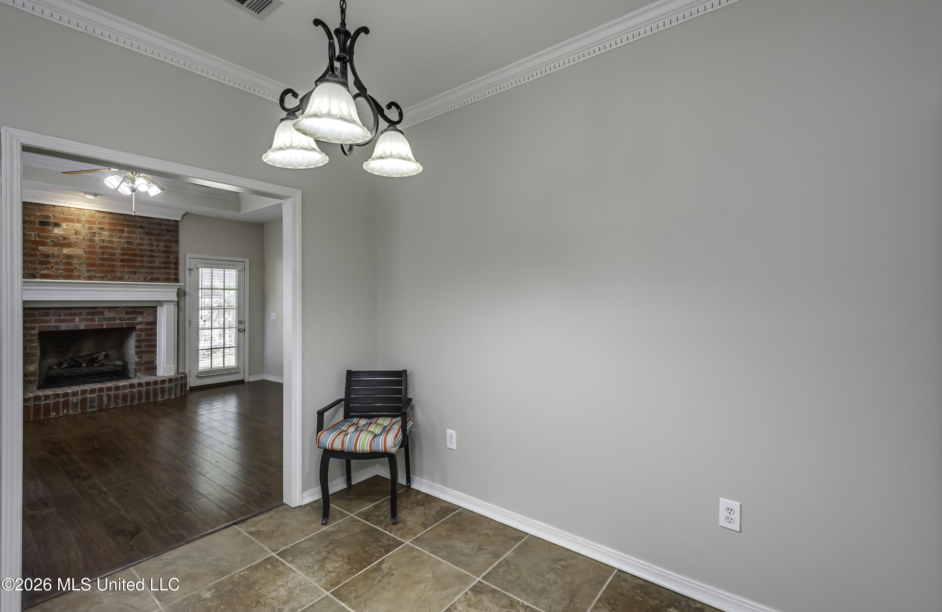 138 Chestnut Drive Brandon, MS 39047 - Photo 12 of 44 138 Chestnut Dr--23