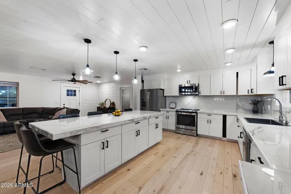 $825,000 | 1927 East Superstition Boulevard, Apache Junction, AZ 85119