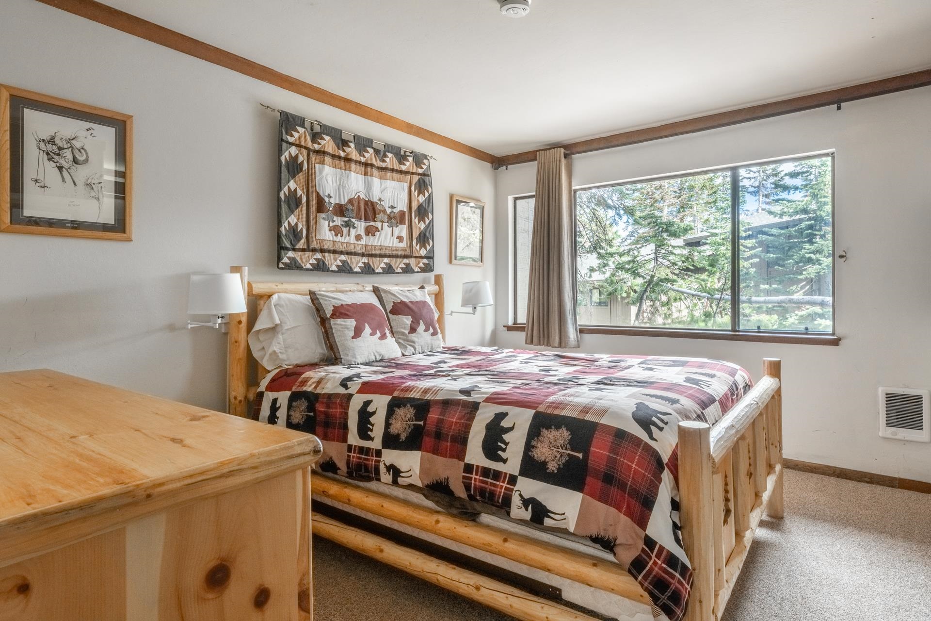 94 John Muir Road, Unit 127 Mammoth Lakes, CA 93546 - Photo 22 of 32 a bedroom with a bed and a window