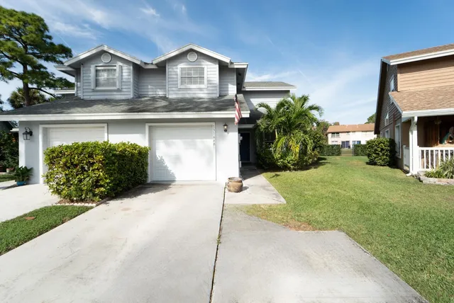 $449,000 | 13164 Quiet Woods Road, Unit B, Wellington, FL 33414