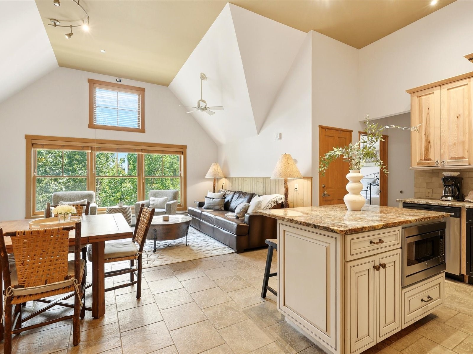 195 River Run Road, Unit 8024 Keystone, CO 80435 - Photo 14 of 36 Gallery Image 14