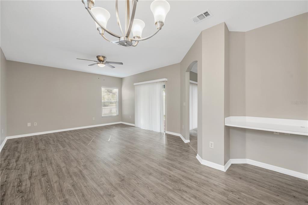 5806 Tanagerlake Road Lithia, FL 33547 - Photo 11 of 33