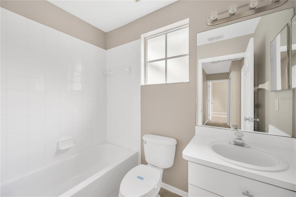 5806 Tanagerlake Road Lithia, FL 33547 - Photo 19 of 33