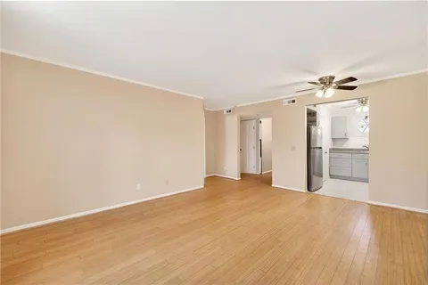 $165,000 | 5400 Roswell Road, Unit G3, Atlanta, GA 30342