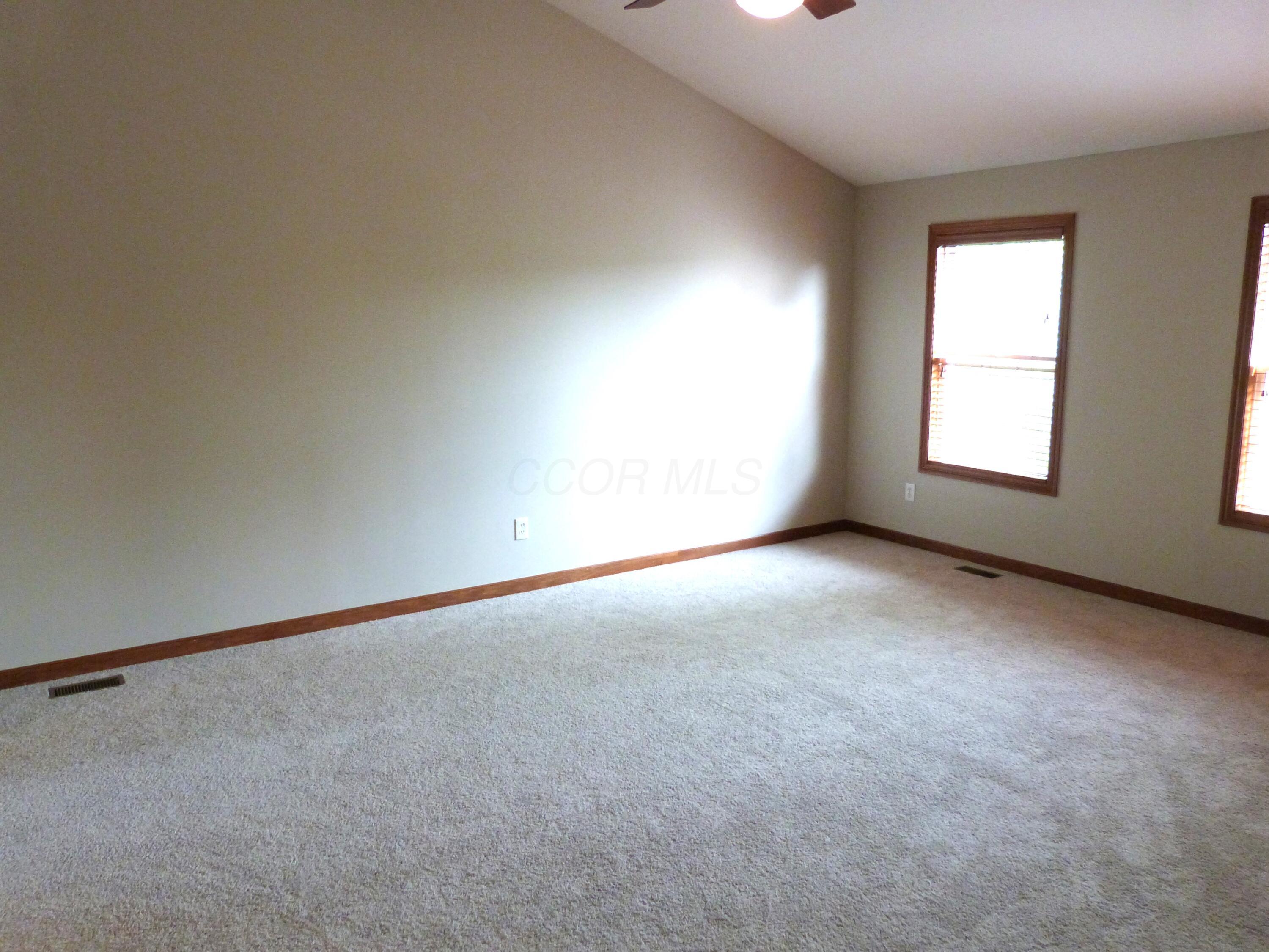 2360 Rufus Court Lewis Center, OH 43035 - Photo 26 of 45 Vaulted Primary Bedroom