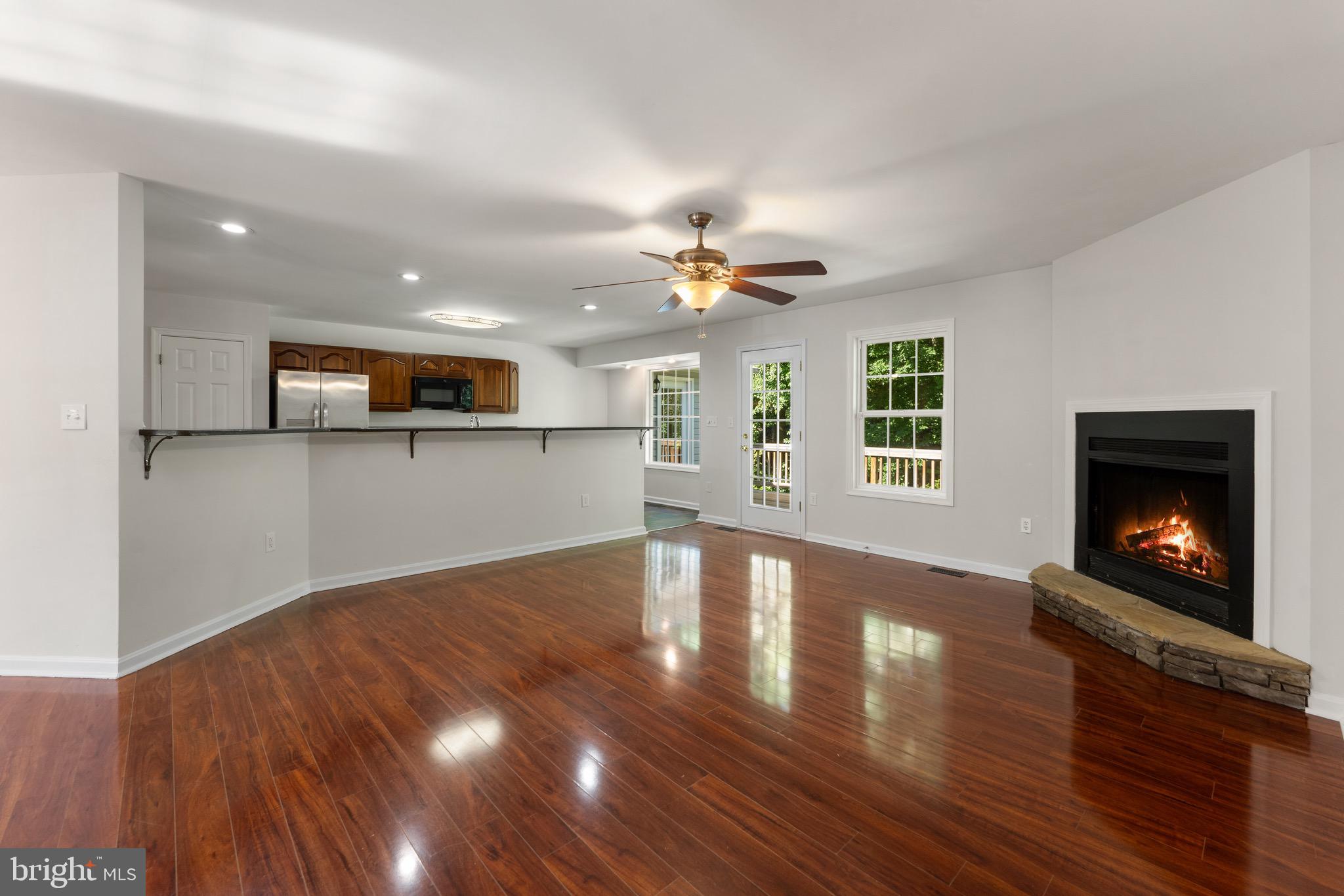4513 Lakeview Parkway Locust Grove, VA 22508 - Photo 8 of 41 Gallery Image 8