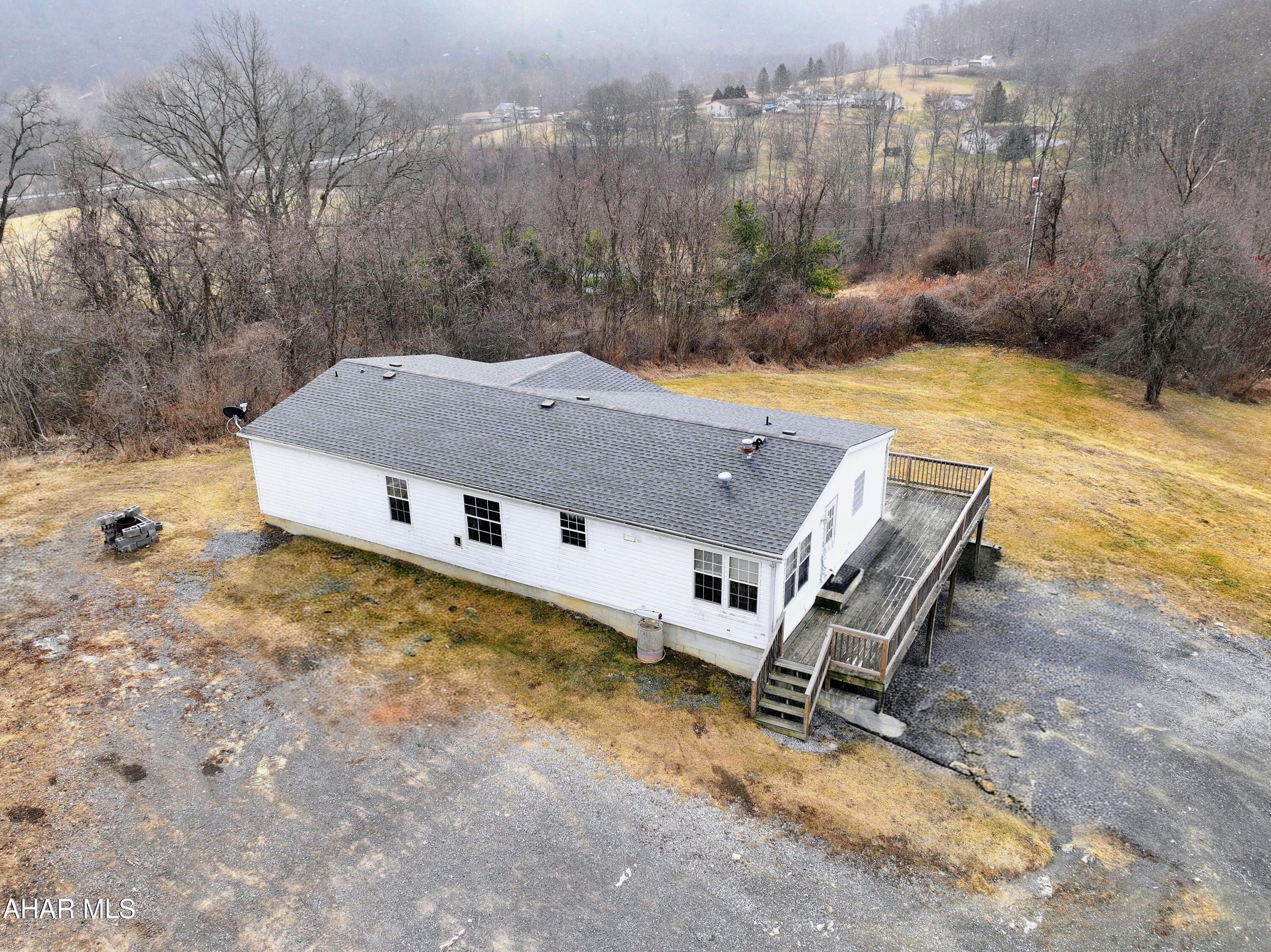 595 O'Brien Road Manns Choice, PA 15550 - Photo 29 of 45