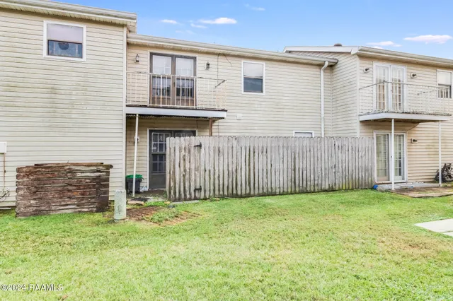 $90,000 | 100 Teal Lane, Unit 21, Lafayette, LA 70507
