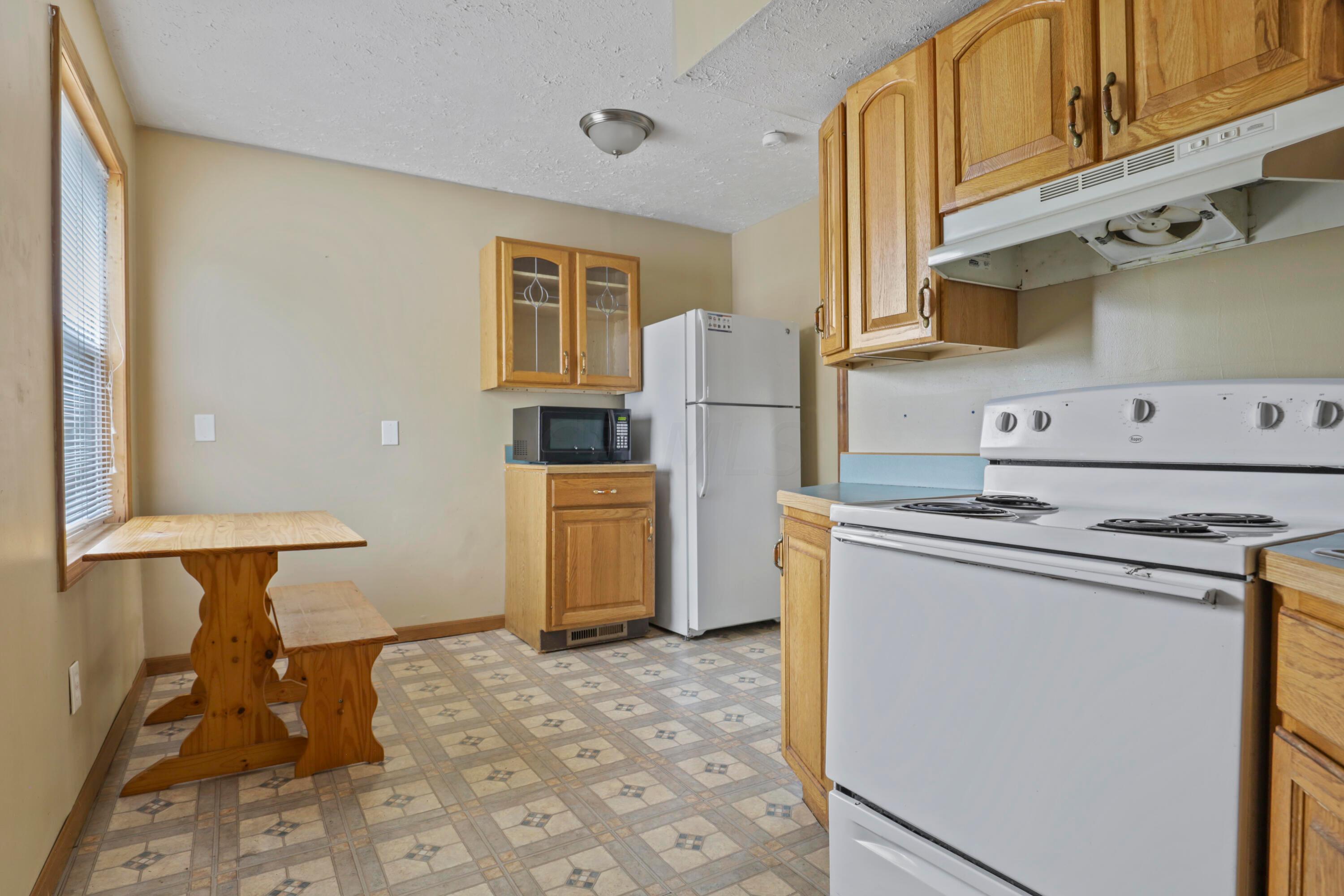 904 Colgate Road Columbus, OH 43213 - Photo 19 of 27 IMG_8045