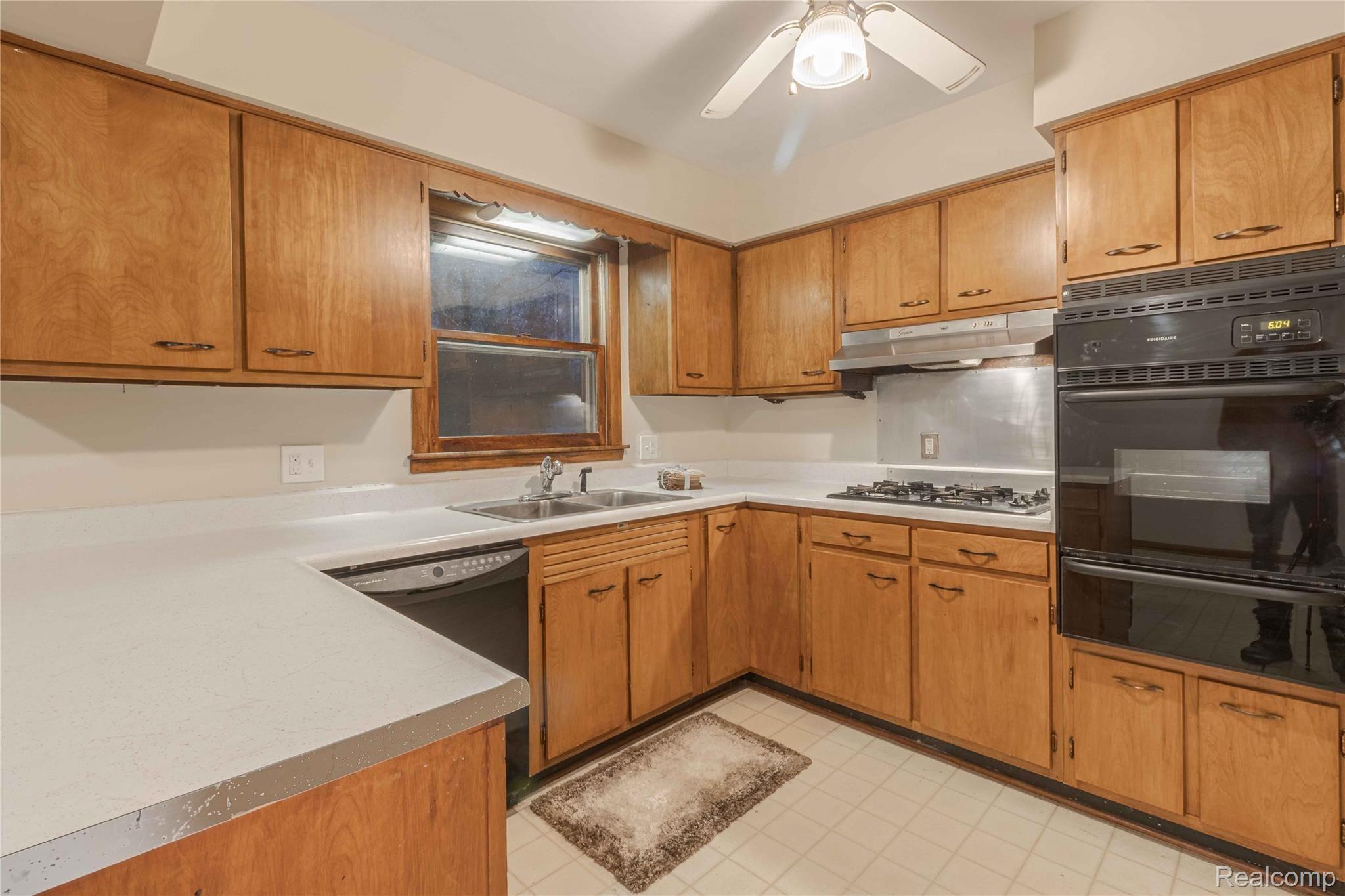 2917 Staib Road Tecumseh, MI 49286 - Photo 13 of 40 11 Staib (21 of 67).jpg