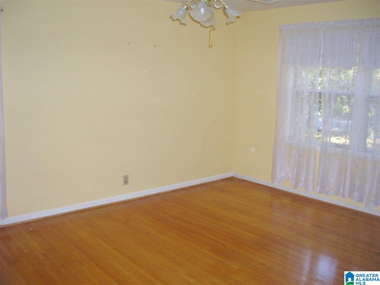 3228 Winchester Road Birmingham, AL 35226 - Photo 2 of 34