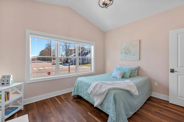 $695,000 | 7908 East Stone Rdg Drive, Lannon, WI 53046