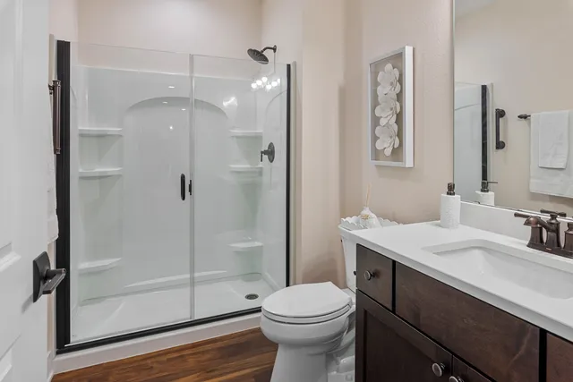 $695,000 | 7908 East Stone Rdg Drive, Lannon, WI 53046