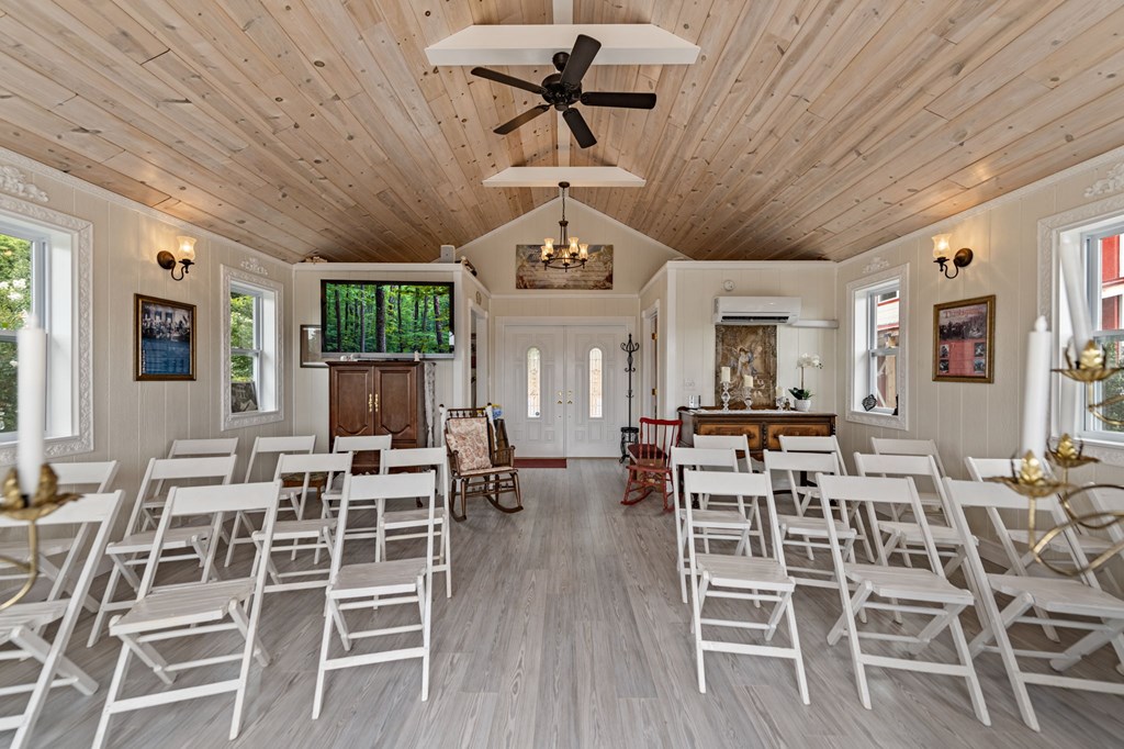 53 Fox Run Blue Ridge, GA 30513 - Photo 13 of 100 Gallery Image 13