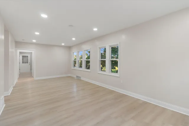 $559,900 | 6800 Auburn Avenue, Unit 6802, Wauwatosa, WI 53213