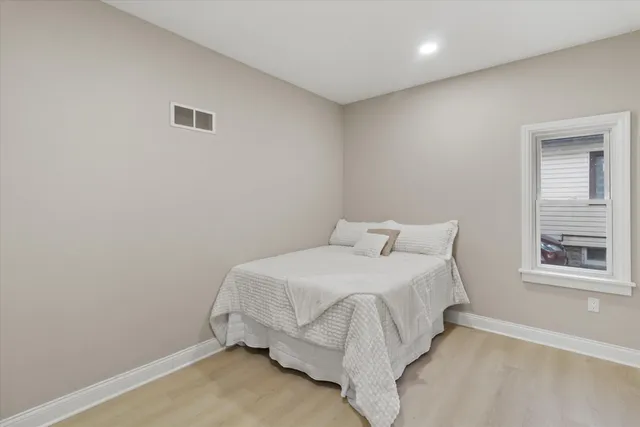 $559,900 | 6800 Auburn Avenue, Unit 6802, Wauwatosa, WI 53213