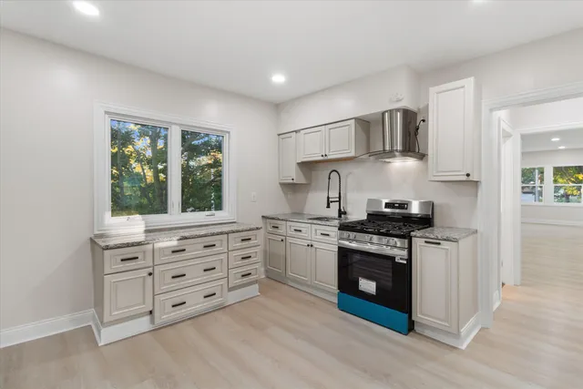 $559,900 | 6800 Auburn Avenue, Unit 6802, Wauwatosa, WI 53213