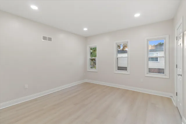 $559,900 | 6800 Auburn Avenue, Unit 6802, Wauwatosa, WI 53213