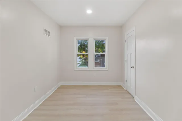 $559,900 | 6800 Auburn Avenue, Unit 6802, Wauwatosa, WI 53213