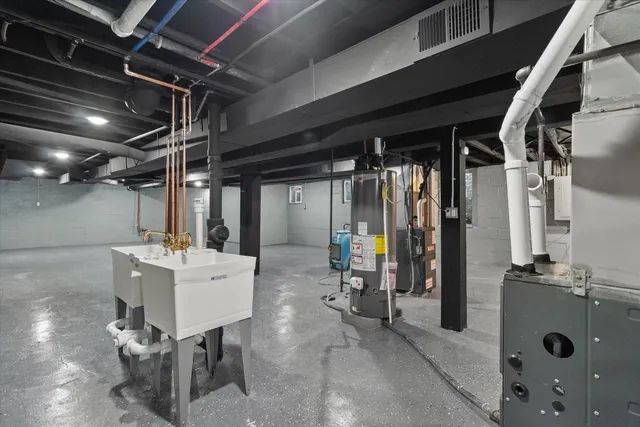 $559,900 | 6800 Auburn Avenue, Unit 6802, Wauwatosa, WI 53213